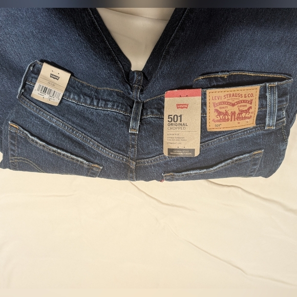 Levi's 501 Blue Ankle Cropped Jeans with Lived-In Look 29X26 - Picture 7 of 8